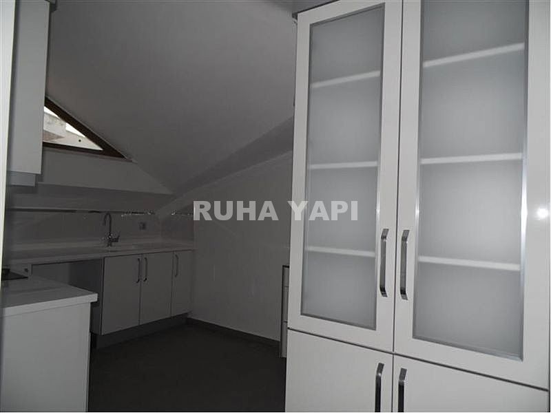 ALTINKUMDA YENİ BİNADA DENİZE 45M UZAKLIKTA 2ADET LÜKS YAPILI 3+1 AYRI MUTFAK DUBLEX DAİRE DENİZ MANZARALI