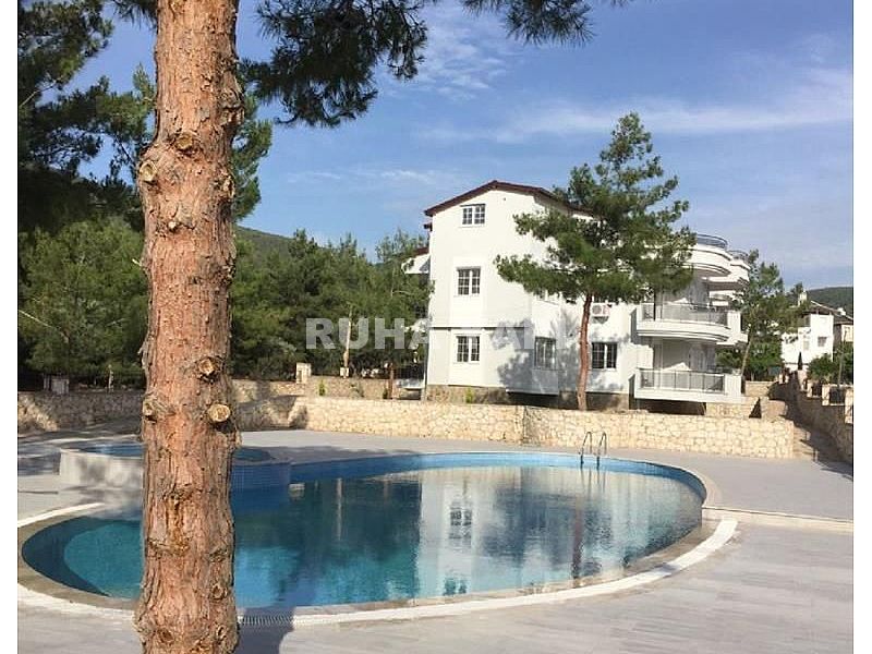 DİDİM AKBÜKTE HAVUZLU SİTE İÇERİSİNDE YENİ BİNADA 135.000 TL DEN BAŞLAYAN FİYATLARLA 1+1 2+1 3+1 AYRI MUTFAK VEYA DUBLEX 