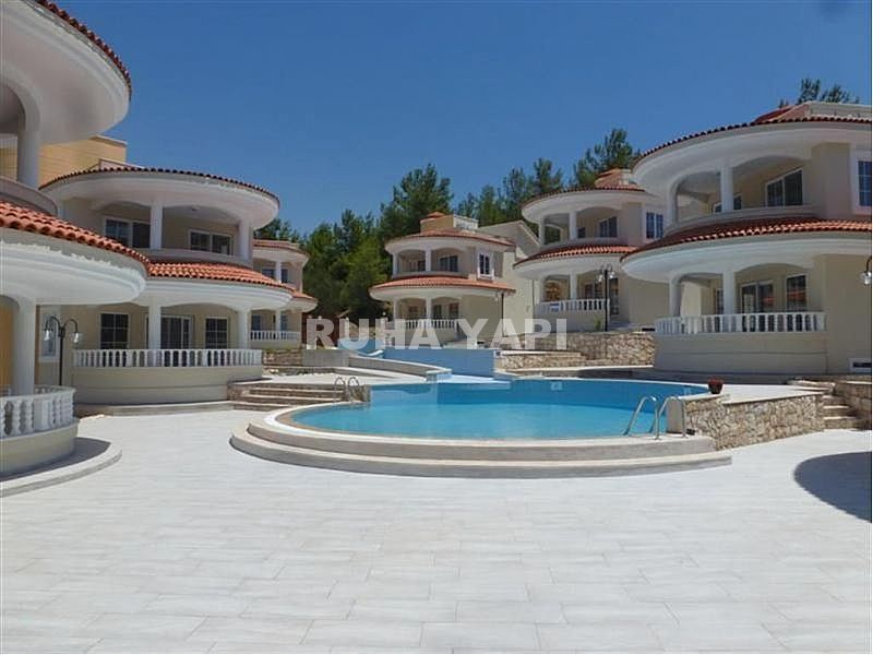 DİDİM AKBÜKTE MÜSTAKİL DENİZ MANZARALI HAVUZLU 7 ADET LÜX VİLLA SADECE 2 ADET KALDI 