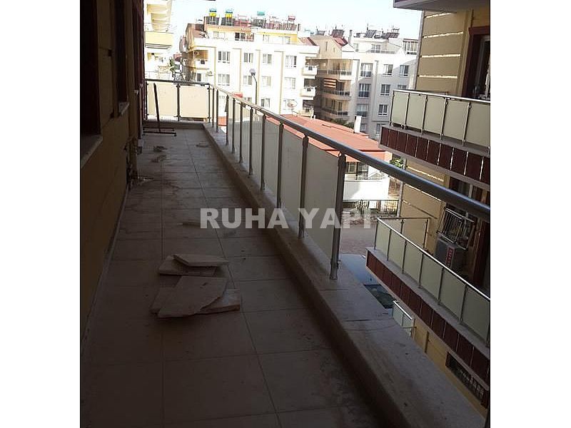 DİDİM CUMHURİYET MAHALLESİNDE  YOLA CEPHELİ ASANSÖRLÜ SIFIR BİNADA 3+1 AÇIK MUTFAK DAİRE