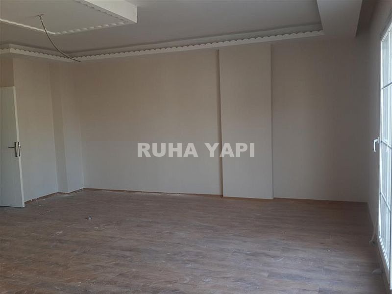 DİDİM CUMHURİYET MAHALLESİNDE  YOLA CEPHELİ ASANSÖRLÜ SIFIR BİNADA 3+1 AÇIK MUTFAK DAİRE