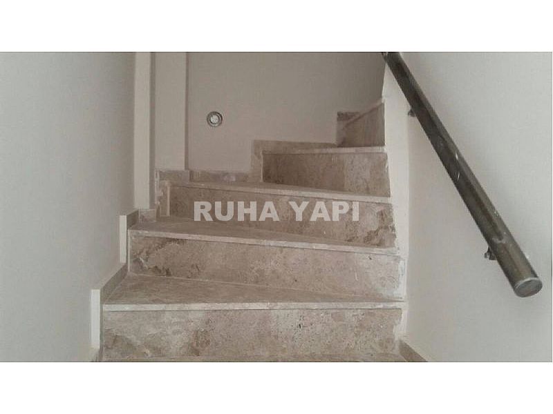 DİDİM HİSAR MAHALLESİ'NDE 3+1 AÇIK MUTFAK BAHÇELİ VİLLA 