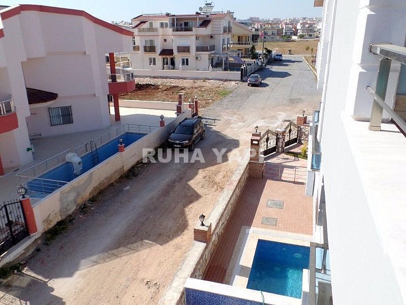 DİDİM LİMAN YOLUNDA 3+1 HAVUZLU VİLLALAR