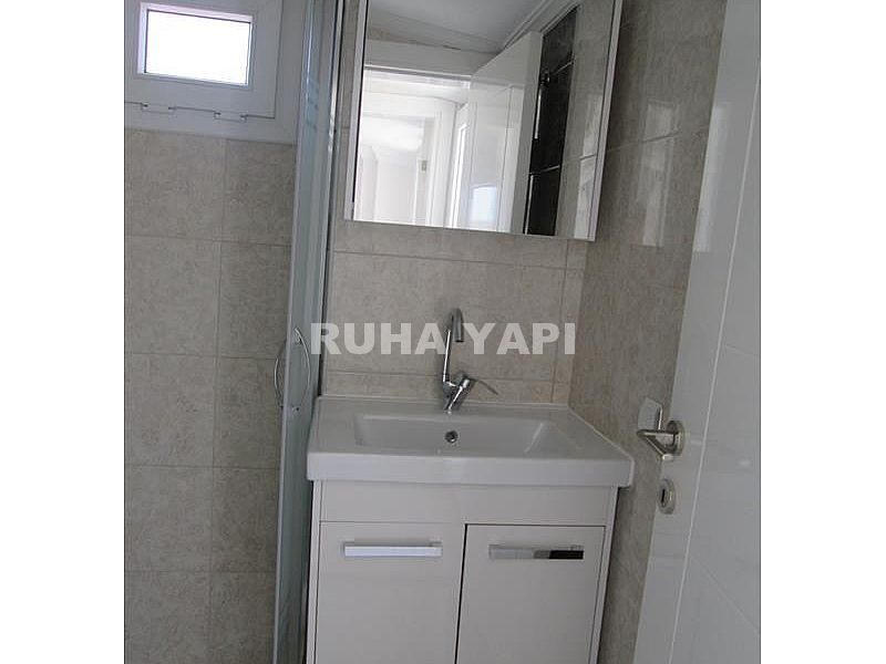 didim liman yolunda 4+1 ayrı mutfak otoparklı bahçeli villa