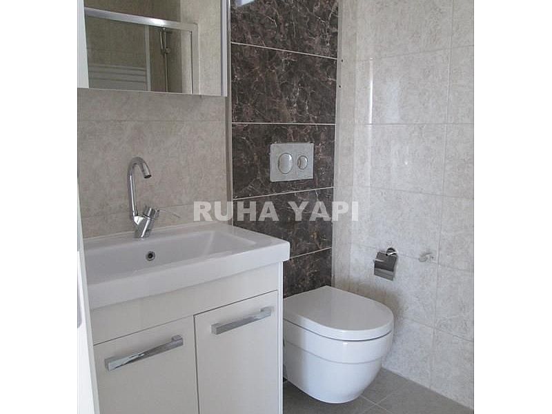 didim liman yolunda 4+1 ayrı mutfak otoparklı bahçeli villa