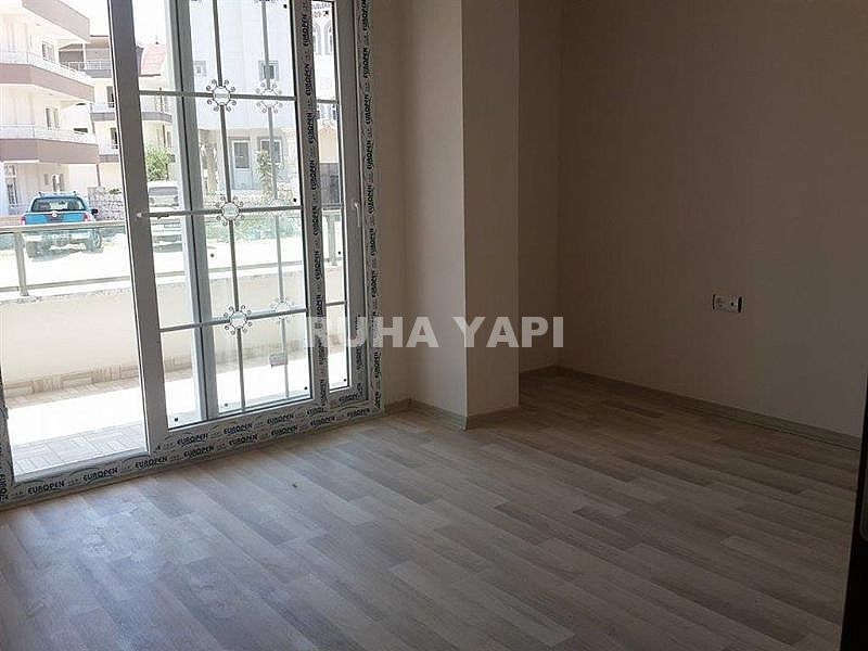 DİDİM LİMAN YOLUNDA SATILIK YÜKSEK GİRİŞ 2+1 DAİRE