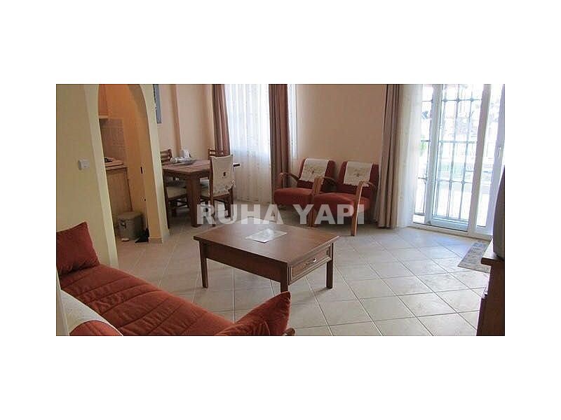 didim liman yolunda site içinde 2+1 havuzbaşı yazlık daire