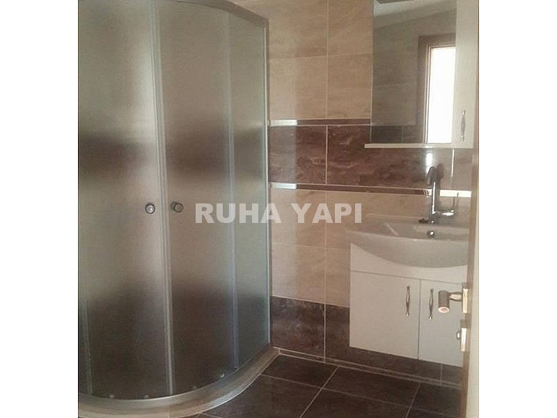 DİDİM MERKEZDE 4+1 AYRI MUTFAK OTOPARK VE BAHÇELİ VİLLA