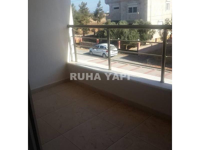 DİDİM MERKEZDE 4+1 AYRI MUTFAK OTOPARK VE BAHÇELİ VİLLA