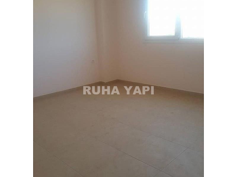 DİDİM MERKEZDE 4+1 AYRI MUTFAK OTOPARK VE BAHÇELİ VİLLA