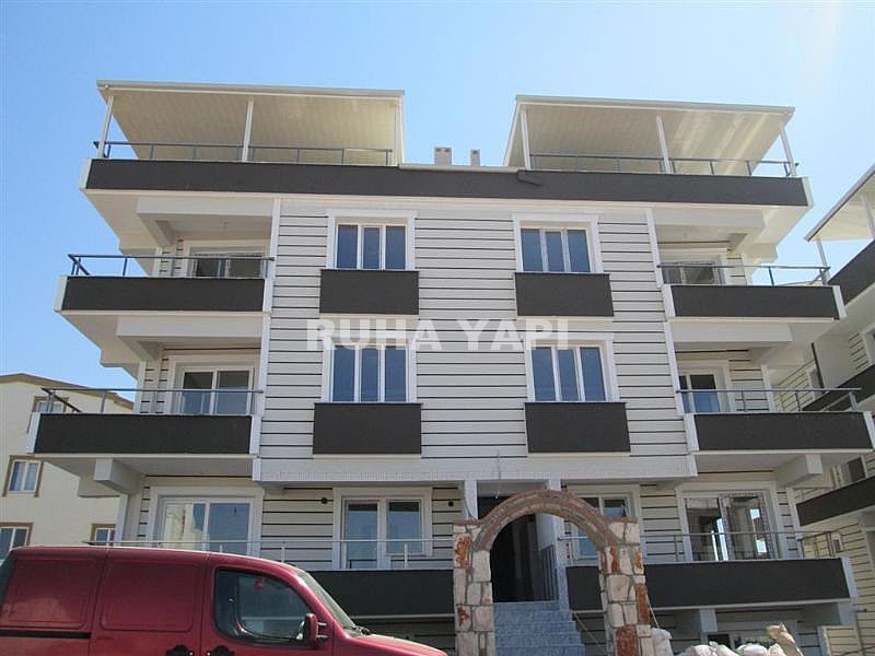 DİDİM STADYUMUN ARKASINDA KOMPLEKS İÇİNDE 2+1 HAVUZ BAŞI DAİRE