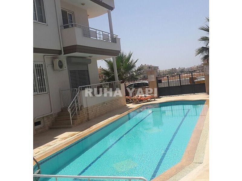 Didimde acil satılık havuzlu sitede full eşyalı  kelepir daire...