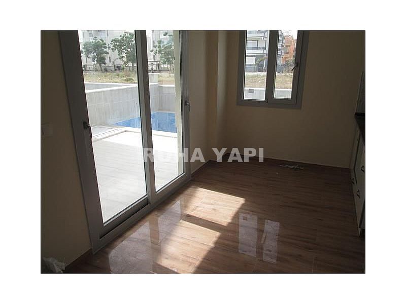 DİDİMDE KELEPİR FİYATINA SATILIK 4 ODA 1 SALON AYRI MUTFAK VİLLA