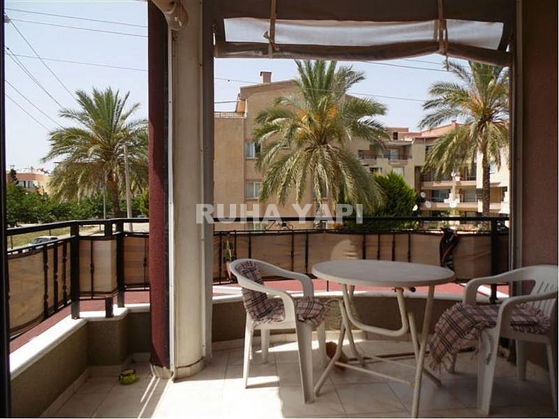 MANASTIR CADDESİ YASEMİN KOMPLEKS KARŞISINDA KÖŞE BAŞI 2+1 ARA KAT FULL EŞYALI DAİRE