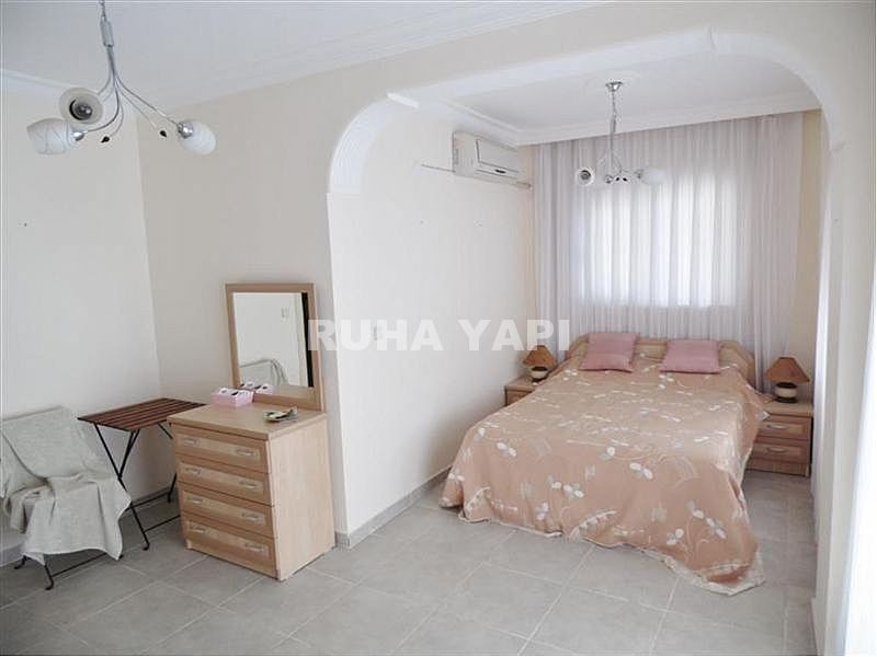 MELTEM SİTESİNDE DENİZ MANZARALI 3+1 DUBLEX HAVUZLU 