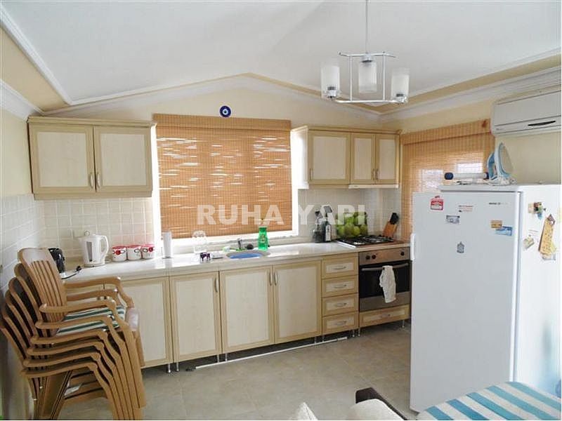 MELTEM SİTESİNDE DENİZ MANZARALI 3+1 DUBLEX HAVUZLU 