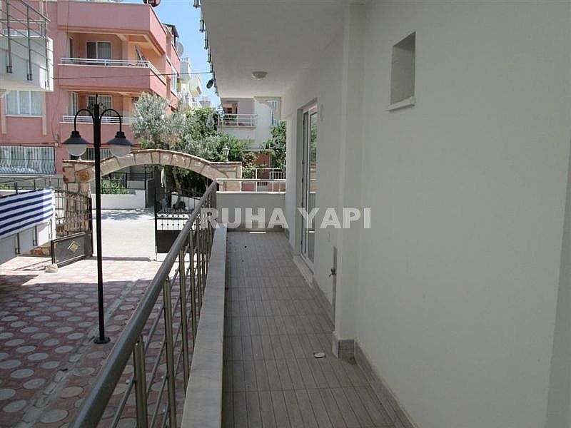 SAHİBİNDEN SATILIK 1+1 AÇIK MUTFAK YENİ BİNADA ALTINKUMA YÜRÜME MESAFESİNDE DAİRE