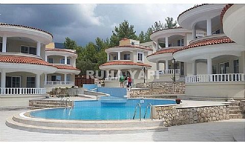 DİDİM AKBÜKTE MÜSTAKİL DENİZ MANZARALI HAVUZLU 7 ADET LÜX VİLLA SADECE 2 ADET KALDI 