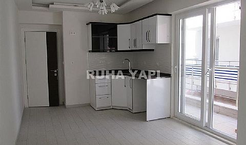 SAHİBİNDEN SATILIK 1+1 AÇIK MUTFAK YENİ BİNADA ALTINKUMA YÜRÜME MESAFESİNDE DAİRE